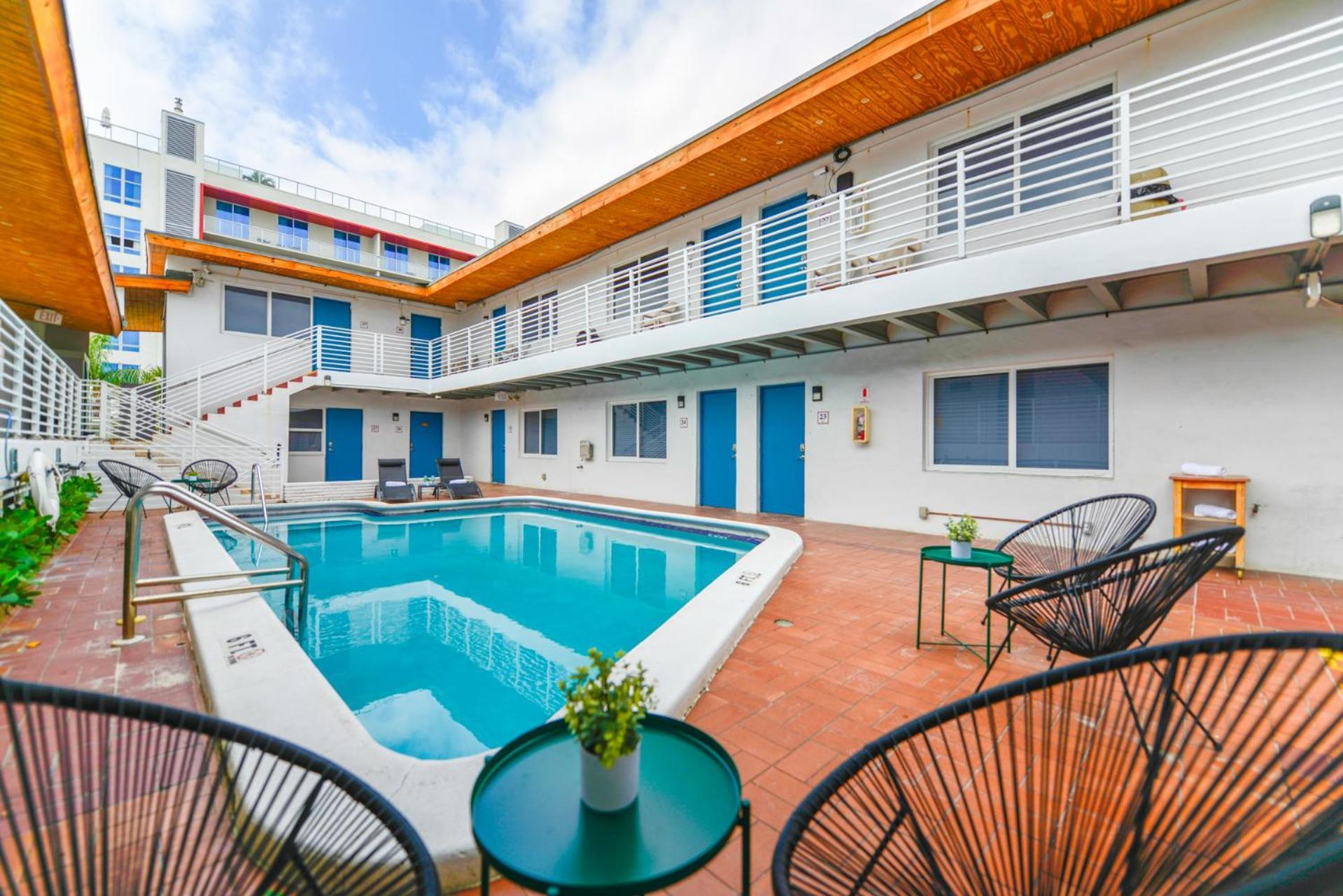 Ocean View Balcony With Pool & Parking -M42 Apartment Hollywood Bagian luar foto